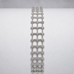 18kt White Gold Diamond Mesh Bracelet with 276 Diamonds and Tongue and Groove Cl